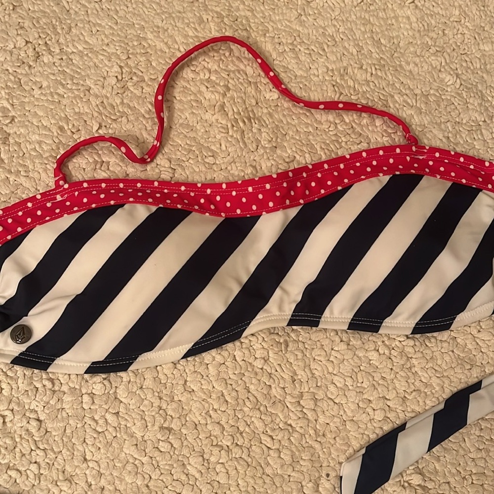 Volcom Nautical Bandeau Bikini Swimwear Top Navy Red Striped - Picture 2 of 7